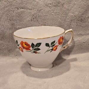 Royal Vale Bone China Teacup Orange Roses Gold Trim Made‎ in England Patt 8166
